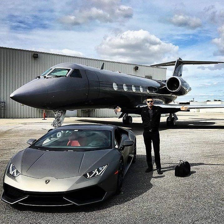 Rich Lifestyle